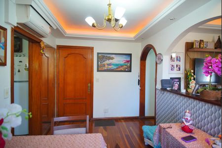 Apartamento à venda com 60m², 2 quartos e 2 vagasSala 1