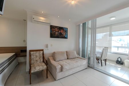 Studio à venda com 33m², 1 quarto e 1 vagaSala