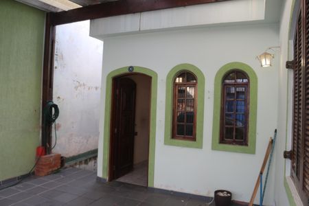 Casa à venda com 124m², 2 quartos e 2 vagasGaragem