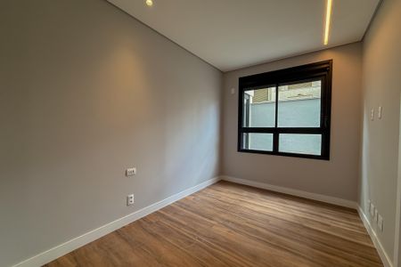 Apartamento à venda com 97m², 2 quartos e 2 vagasSuíte 1
