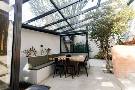 Casa de condomínio à venda com 343m², 3 quartos e 3 vagasÁrea gourmet