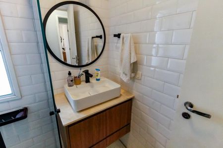 Casa de condomínio à venda com 343m², 3 quartos e 3 vagasBanheiro Corredor