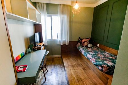 Casa de condomínio à venda com 343m², 3 quartos e 3 vagasSuíte 2