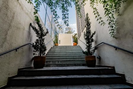 Casa de condomínio à venda com 343m², 3 quartos e 3 vagasEntrada condomínio