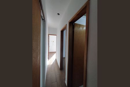 Apartamento para alugar com 50m², 2 quartos e sem vaga Apartamento para alugar com 50m², 2 quartos e sem vagaCorredor