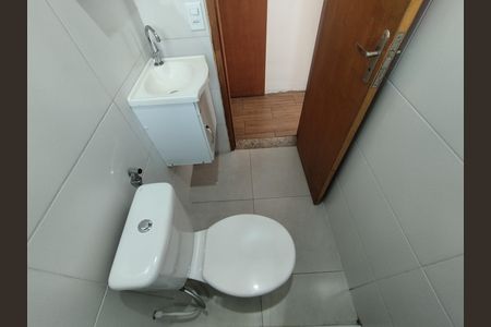 Apartamento para alugar com 50m², 2 quartos e sem vaga Apartamento para alugar com 50m², 2 quartos e sem vagaBanheiro