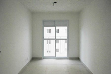 Sala/Cozinha de apartamento para alugar com 2 quartos, 35m² em Vila Graciosa, São Paulo