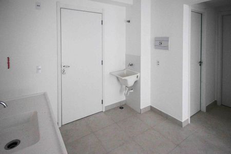 Apartamento para alugar com 35m², 2 quartos e sem vagaSala/Cozinha