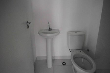 Apartamento para alugar com 35m², 2 quartos e sem vagaBanheiro