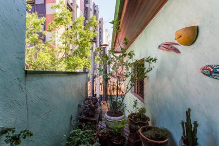 Casa à venda com 110m², 2 quartos e 1 vaga