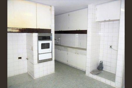 Apartamento à venda com 330m², 3 quartos e 2 vagas