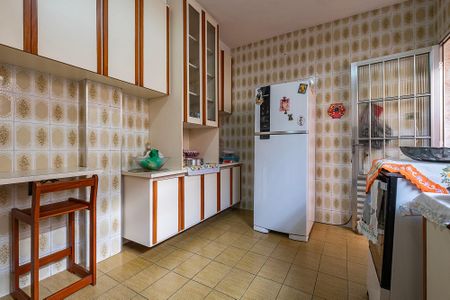 Casa à venda com 90m², 3 quartos e sem vaga Casa à venda com 90m², 3 quartos e sem vagaCozinha