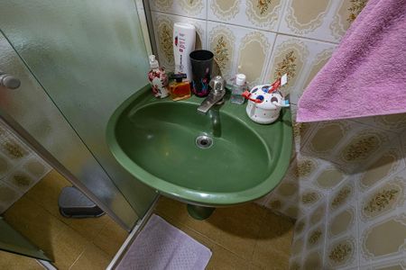 Casa à venda com 90m², 3 quartos e sem vaga Casa à venda com 90m², 3 quartos e sem vagaBanheiro 1