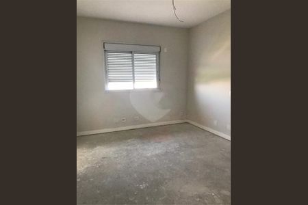 Apartamento à venda com 813m², 4 quartos e 6 vagas