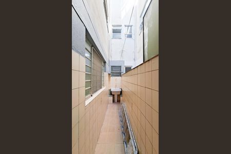 Apartamento para alugar com 150m², 3 quartos e 2 vagas Apartamento para alugar com 150m², 3 quartos e 2 vagasCozinha e Área de Serviço