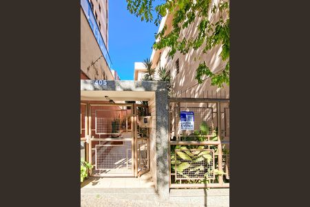 Apartamento para alugar com 150m², 3 quartos e 2 vagas Apartamento para alugar com 150m², 3 quartos e 2 vagasFachada