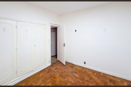 Apartamento para alugar com 150m², 3 quartos e 2 vagas Apartamento para alugar com 150m², 3 quartos e 2 vagasQuarto