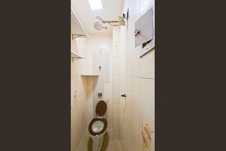 Apartamento para alugar com 150m², 3 quartos e 2 vagas Apartamento para alugar com 150m², 3 quartos e 2 vagasCozinha e Área de Serviço