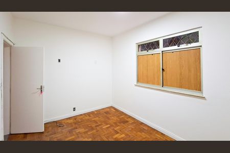 Apartamento para alugar com 150m², 3 quartos e 2 vagas Apartamento para alugar com 150m², 3 quartos e 2 vagasQuarto