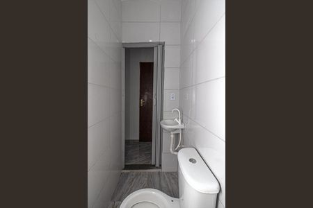 Apartamento para alugar com 20m², 1 quarto e sem vagabanheiro social_4