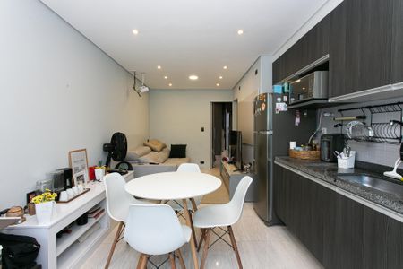 Casa de condomínio para alugar com 38m², 1 quarto e 1 vaga Casa de condomínio para alugar com 38m², 1 quarto e 1 vagaSala