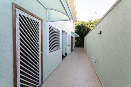 Casa de condomínio para alugar com 38m², 1 quarto e 1 vaga Casa de condomínio para alugar com 38m², 1 quarto e 1 vagaÁrea Comum - Corredor