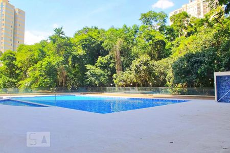 Apartamento à venda com 110m², 3 quartos e 2 vagasÁrea comum - Piscina