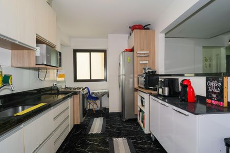Apartamento à venda com 110m², 3 quartos e 2 vagasCozinha