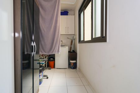 Apartamento à venda com 110m², 3 quartos e 2 vagasÁrea de Serviço