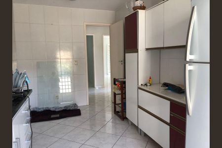 Casa de condomínio para alugar com 240m², 3 quartos e 2 vagas Casa de condomínio para alugar com 240m², 3 quartos e 2 vagasCozinha