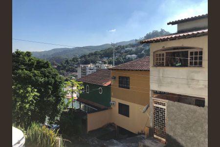 Casa de condomínio para alugar com 240m², 3 quartos e 2 vagas Casa de condomínio para alugar com 240m², 3 quartos e 2 vagasVista do Quarto 2