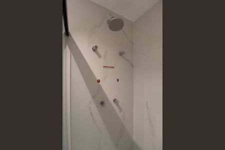 Banheiro de kitnet/studio à venda com 1 quarto, 35m² em Indianópolis, São Paulo