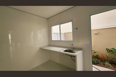 Casa de condomínio à venda com 208m², 3 quartos e 2 vagas Casa de condomínio à venda com 208m², 3 quartos e 2 vagasLavanderia