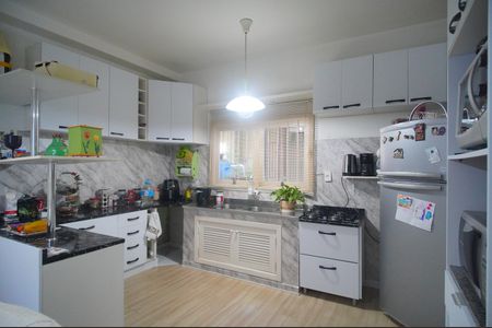 Casa à venda com 264m², 3 quartos e 3 vagasCozinha