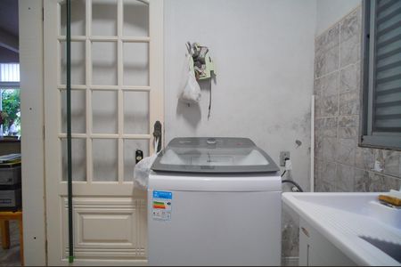 Casa à venda com 264m², 3 quartos e 3 vagasÁrea de Serviço