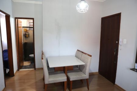 Sala de apartamento à venda com 2 quartos, 50m² em Milionários, Belo Horizonte