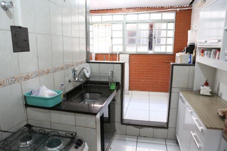 Apartamento à venda com 50m², 2 quartos e 1 vagaCozinha e Área de Serviço