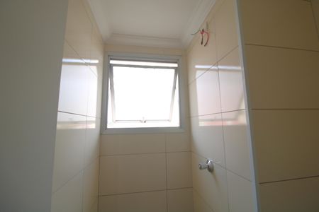 Apartamento à venda com 55m², 2 quartos e 1 vagaBanheiro Social
