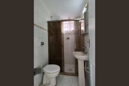 Apartamento à venda com 55m², 2 quartos e 1 vagaBanheiro Social