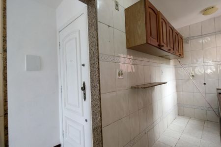Apartamento à venda com 55m², 2 quartos e 1 vagaCozinha 