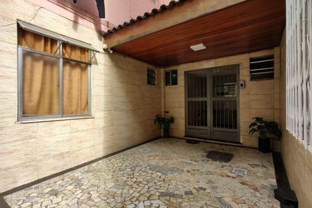 Apartamento à venda com 55m², 2 quartos e 1 vagaEntrada