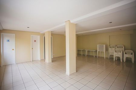 Apartamento para alugar com 79m², 2 quartos e 2 vagasÁrea comum - Salão de festas