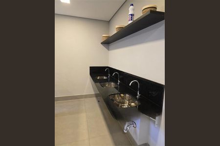 Apartamento à venda com 28m², 1 quarto e sem vaga