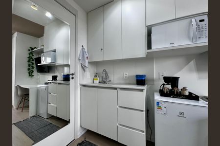 Apartamento à venda com 20m², 1 quarto e sem vaga Apartamento à venda com 20m², 1 quarto e sem vagaCozinha