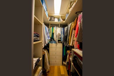 Apartamento à venda com 118m², 3 quartos e 4 vagasCloset da suíte