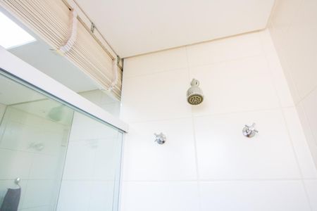 Apartamento à venda com 118m², 3 quartos e 4 vagasBanheiro social