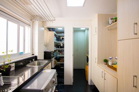 Apartamento à venda com 118m², 3 quartos e 4 vagasÁrea de serviço