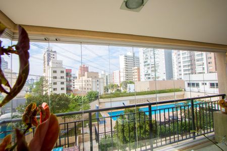Apartamento à venda com 118m², 3 quartos e 4 vagasVista do quarto 2