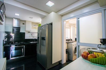 Apartamento à venda com 118m², 3 quartos e 4 vagasCozinha