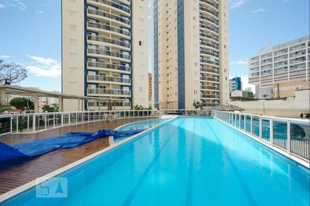 Apartamento à venda com 81m², 3 quartos e 1 vaga Apartamento à venda com 81m², 3 quartos e 1 vagaÁrea comum - Piscina